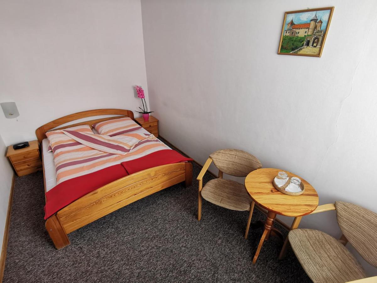 Bed and Breakfast Dom Pod Tujami Krakov Exteriér fotografie